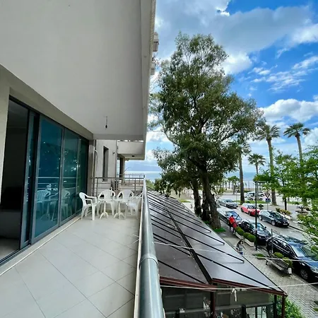 Bella Vista Lungo Mare Apartment Vlore